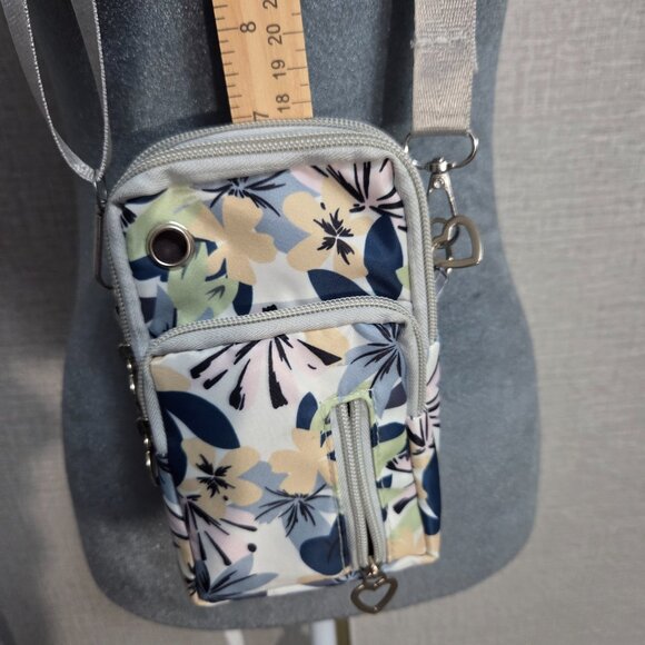Blue Floral Cell Phone Crossbody Bag ā 4 Pockets, Water Resistant Fabric - Picture 12 of 14